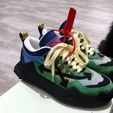 Zapatillas de mujer: De colores